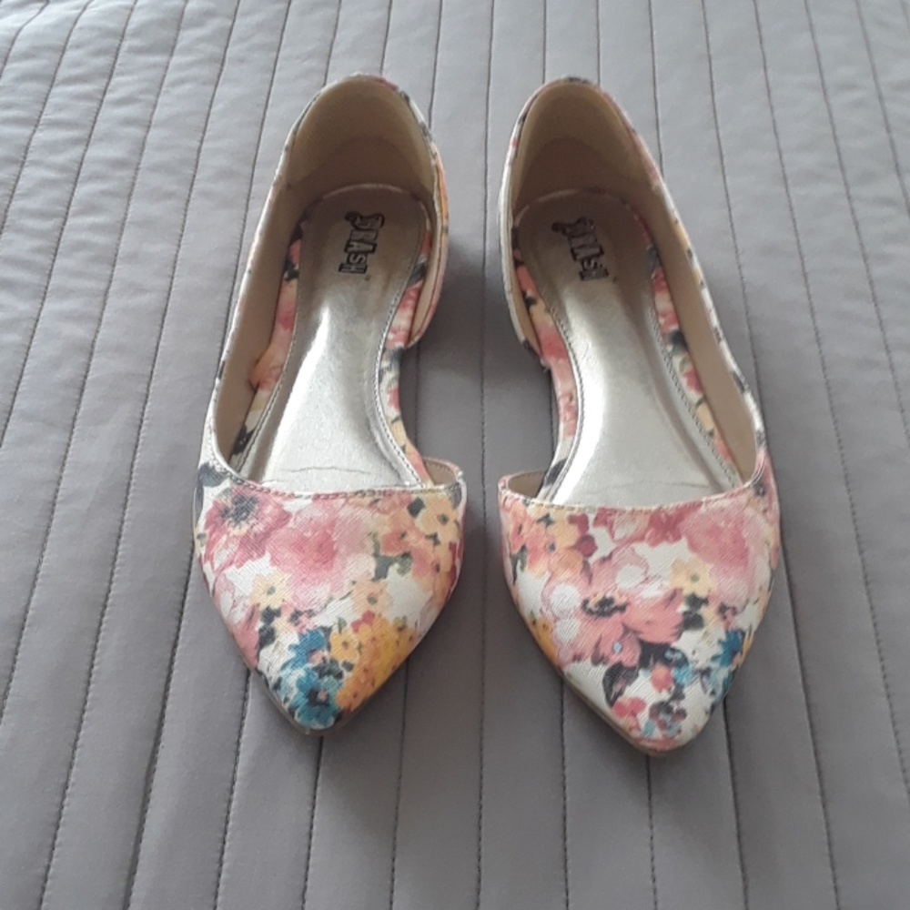 Floral Brash flats